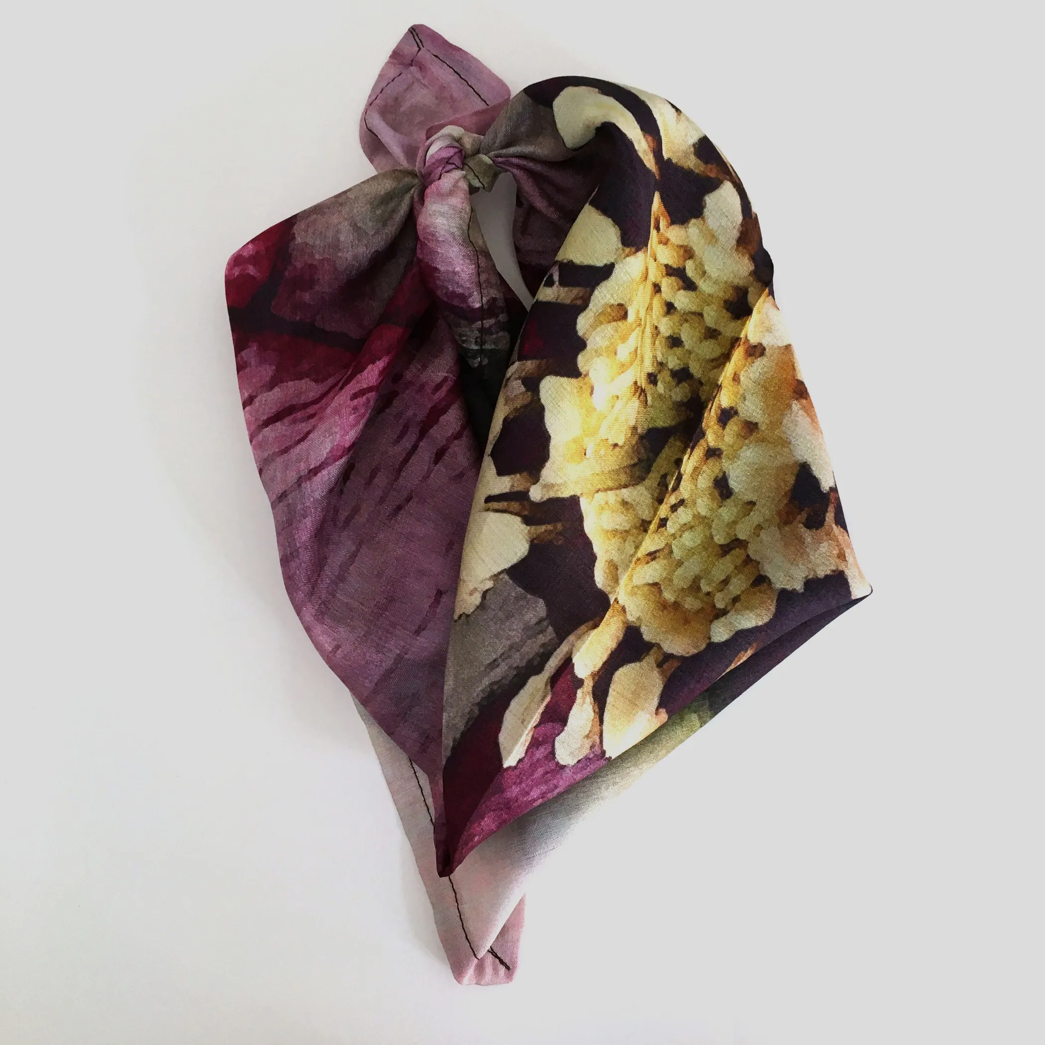 Hellebore Scarf