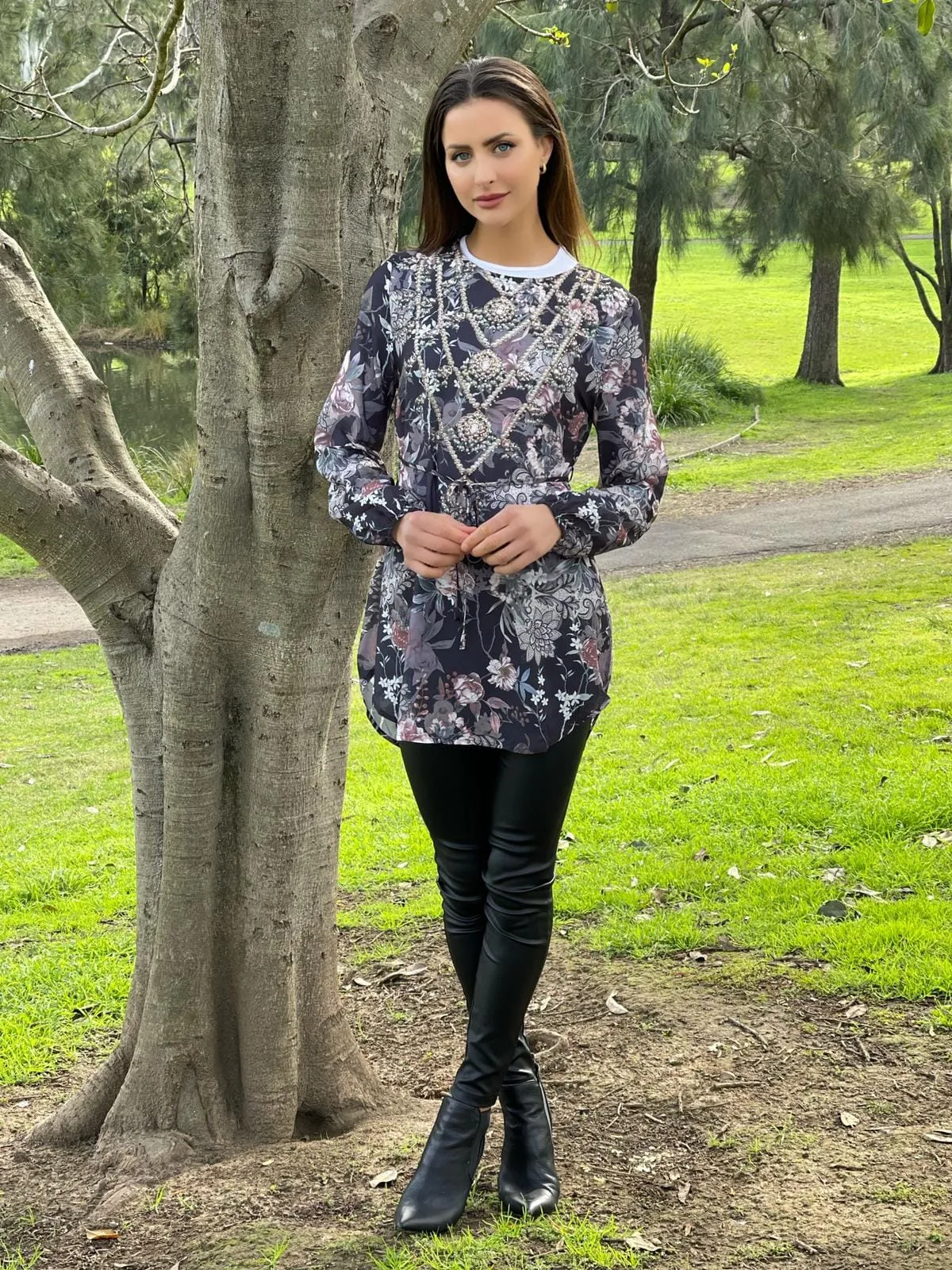 Lara Beaded Tuni