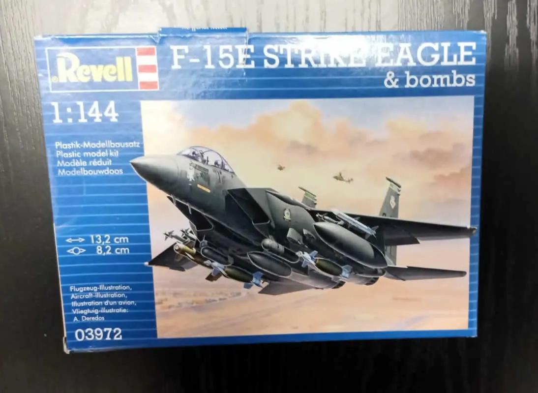 Revell 03972 F-15E Strike Eagle & bombs 1:144 Scale Unbuilt/Unpainted Plastic Model Kit